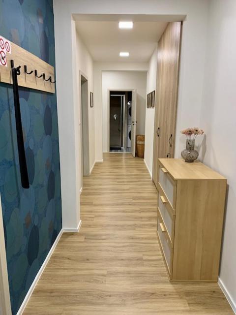 Apartman Snyt Primka ออลอโมตซ์ ภายนอก รูปภาพ
